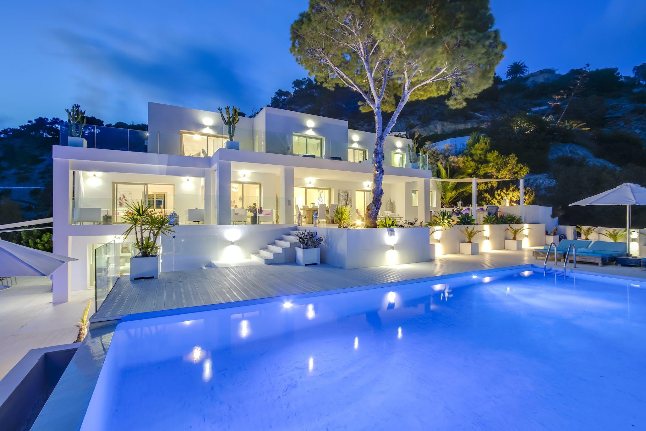 Read more about the article La Villa Es Cubells – ‘Premium, front-line villa with sea access on Ibiza’s golden mile, near Es Cubells.’